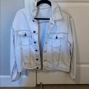 BRANDY MELVILLE - white jean jacket